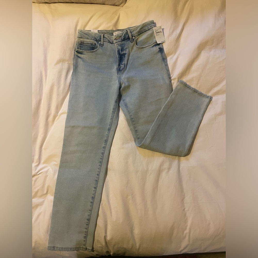 Good American Good Classic Natural Fray Hem jeans